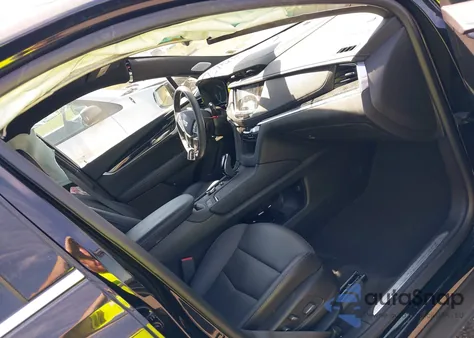 2025 Cadillac Xt5 Awd Premium Luxury z USA, uszkodzony, nr VIN 1GYKNDRS6SZ107746